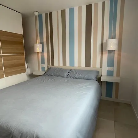 Eleonor S Apartment *